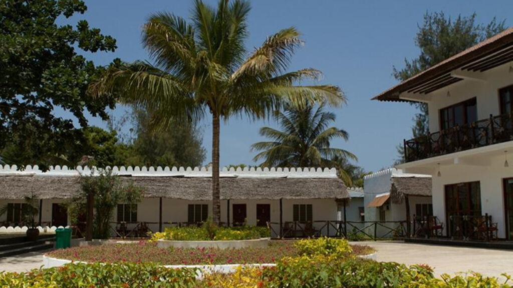 Amaan Bungalows