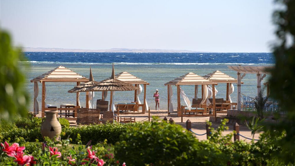 Amwaj Oyoun Resort