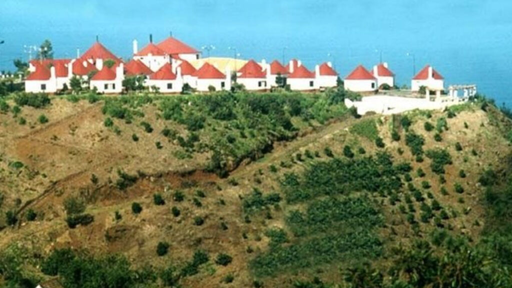 Cabanas de Sao Jorge Vilage