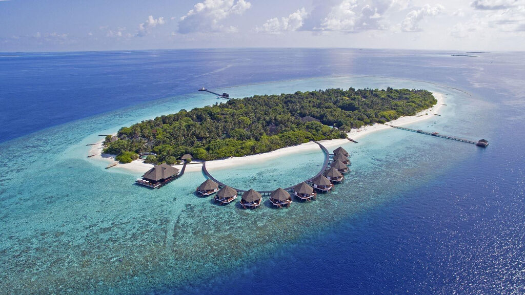 Adaaran Select Meedhupparu & Prestige Water Villas