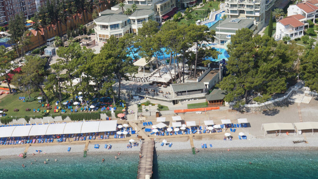 Akra Kemer