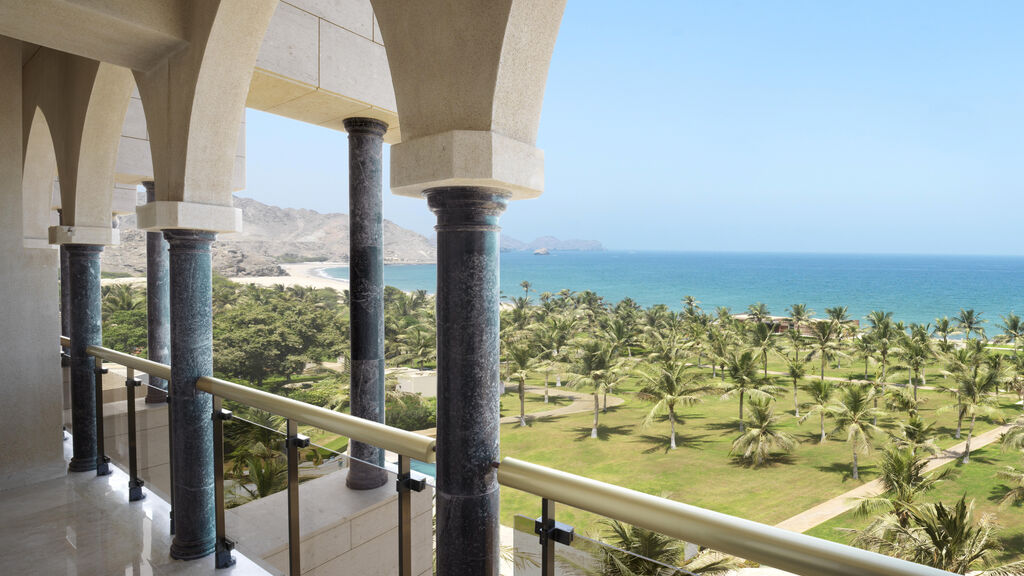 Al Bustan Palace, A Ritz Carlton