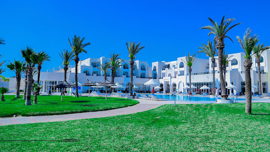 Aljazira Beach & Spa