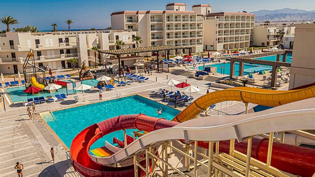 Amarina Abu Soma Resort & Aquapark