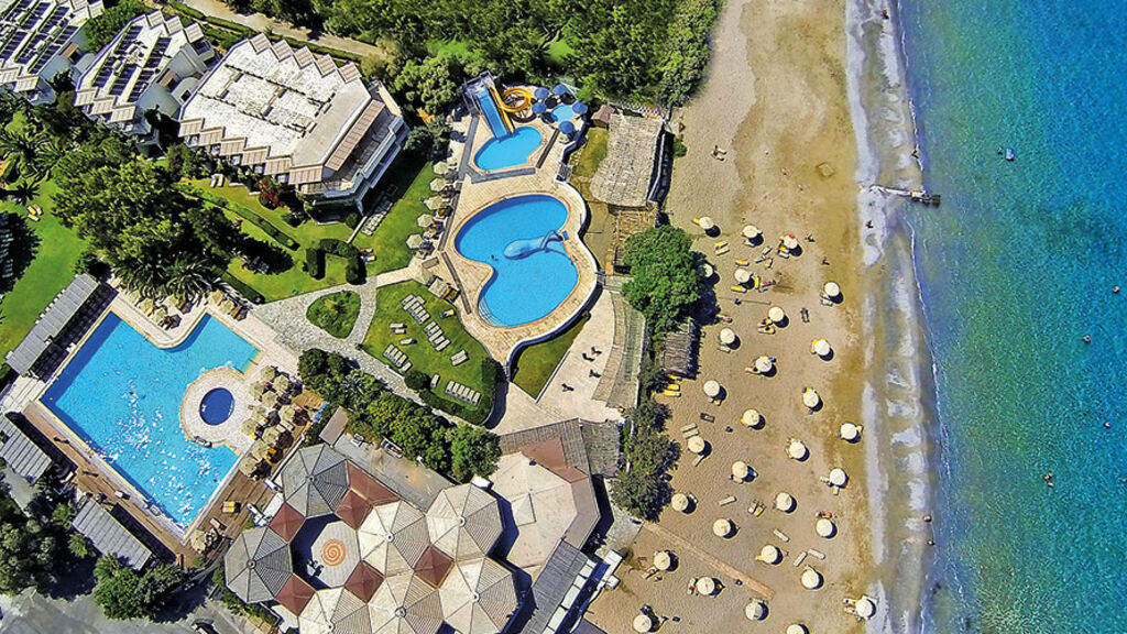 Apollonia Beach Resort & Spa