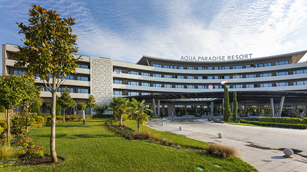 Aqua Paradise Resort