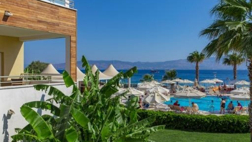 Armonia Holiday Village & Spa