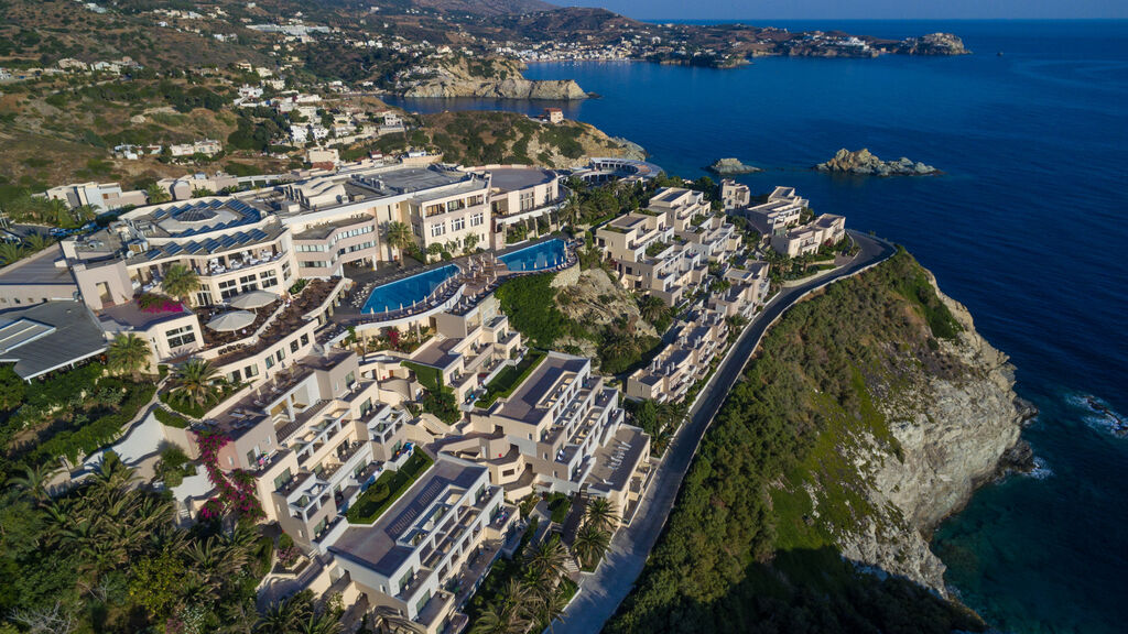 Athina Palace Resort 