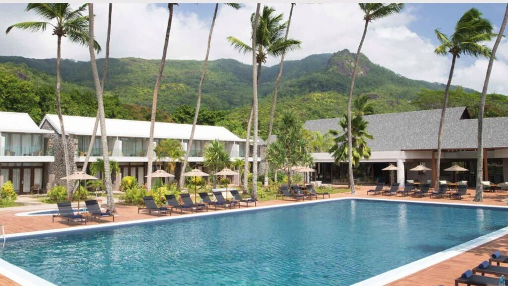 Avani Seychelles Barbarons Resort & Spa