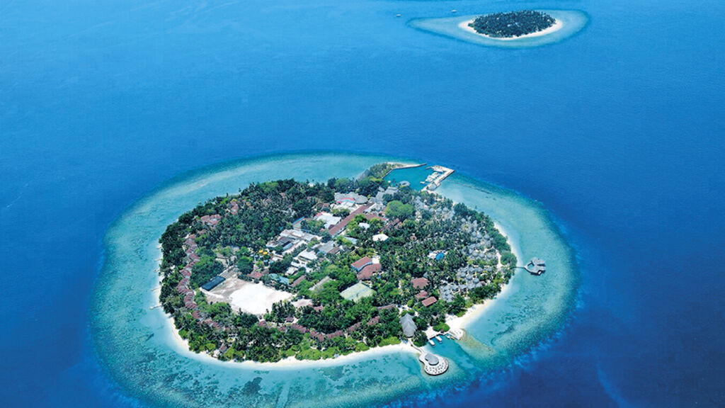 Bandos Island Resort & Spa