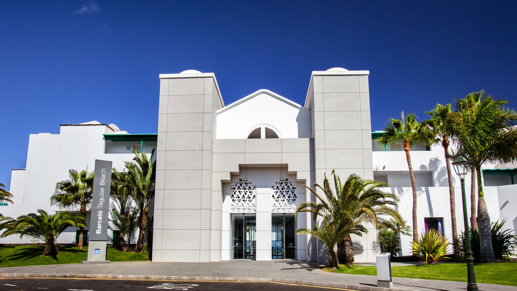 Barcelo Teguise Beach