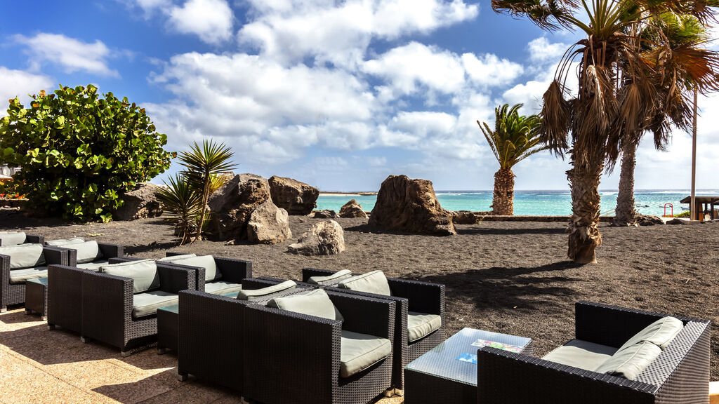 Barcelo Teguise Beach