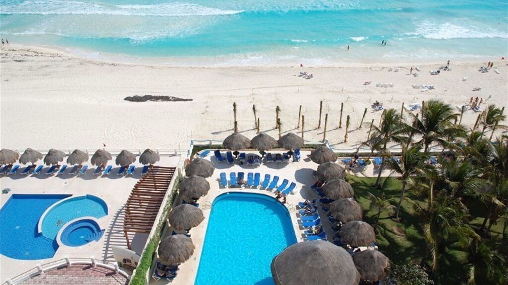 Barceló Tucancún Beach