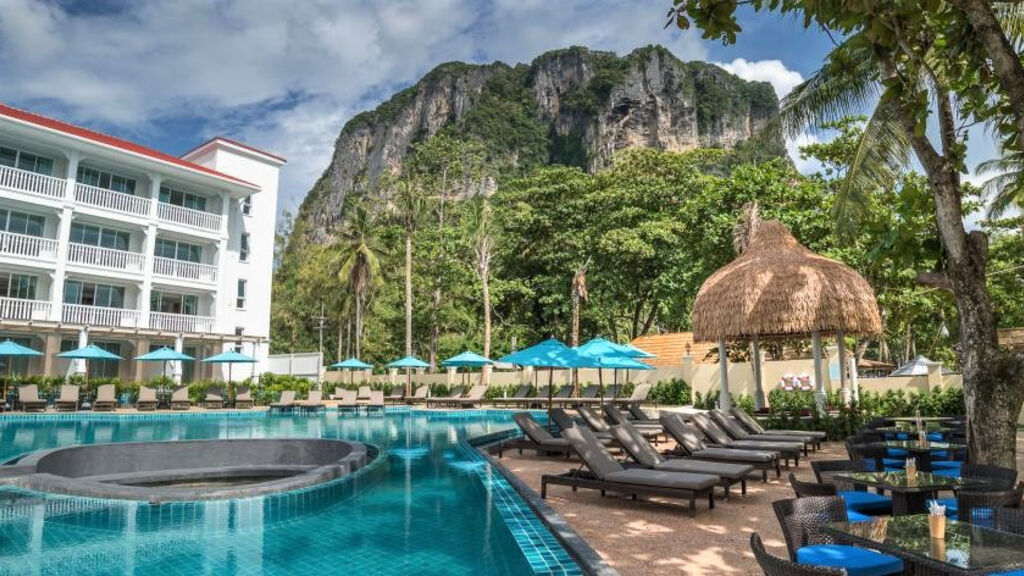 Centara Ao Nang Beach Resort And Spa