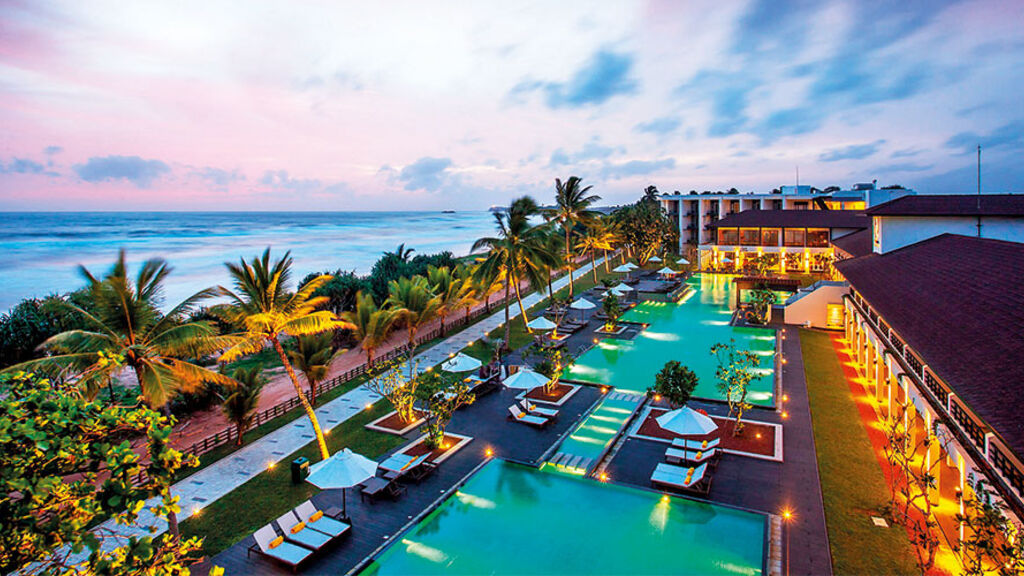 Centara Ceysands Resort & Spa