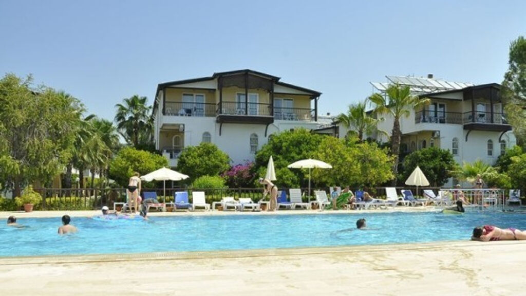 Club Serena Beach