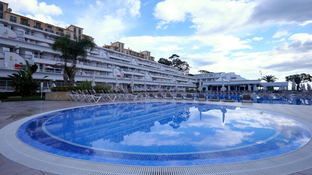 Clube Praia Da Oura