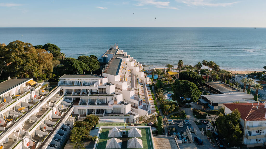 Clube Praia Da Oura