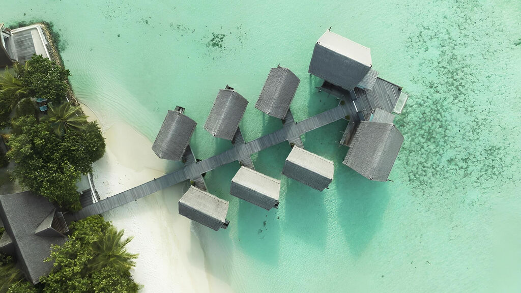 Constance Moofushi Maldives