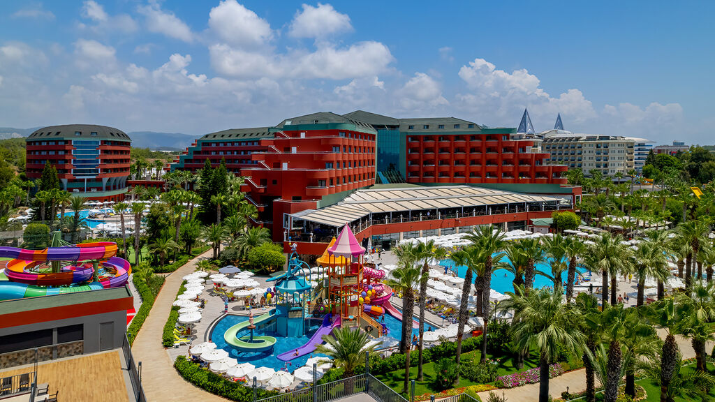 Delphin Deluxe Resort