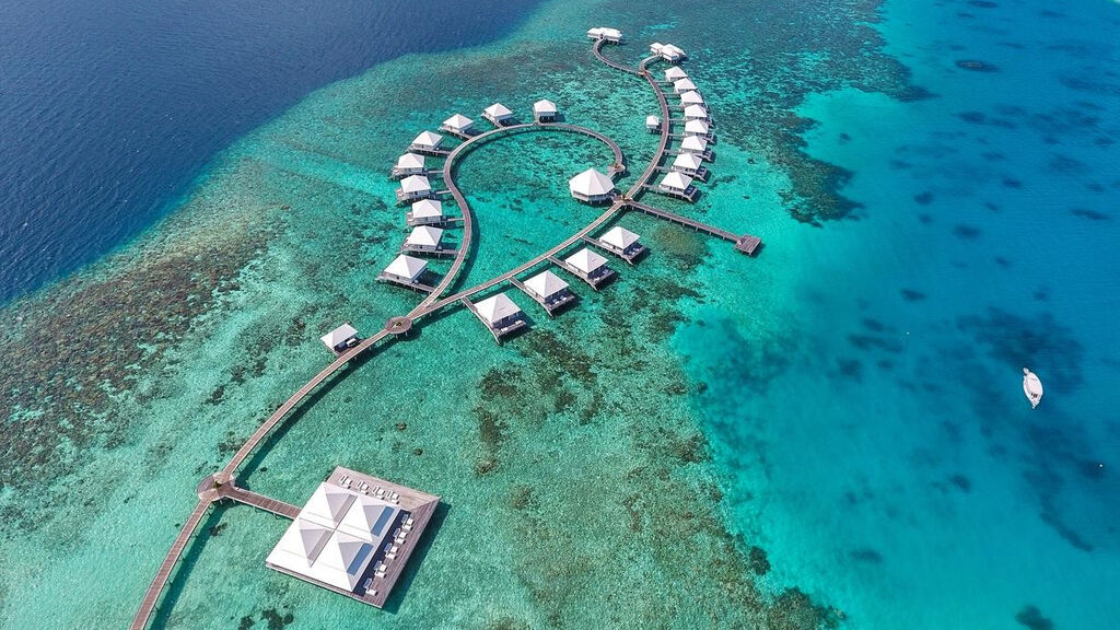 Diamonds Thudufushi