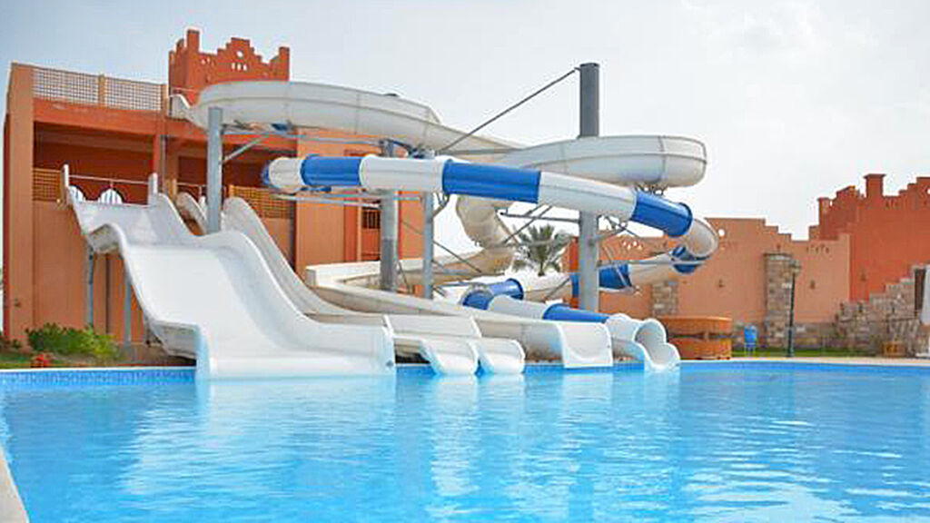 Dream Lagoon & Aquapark Resort