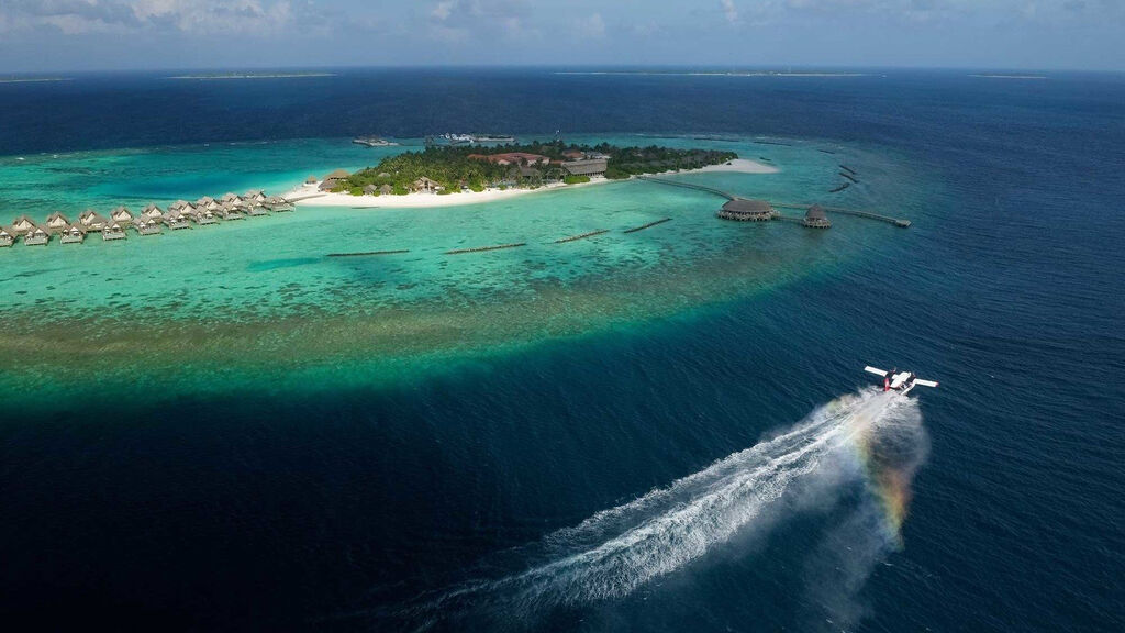 Emerald Faarufushi Resort And Spa