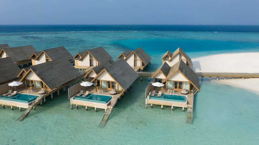 Emerald Faarufushi Resort And Spa