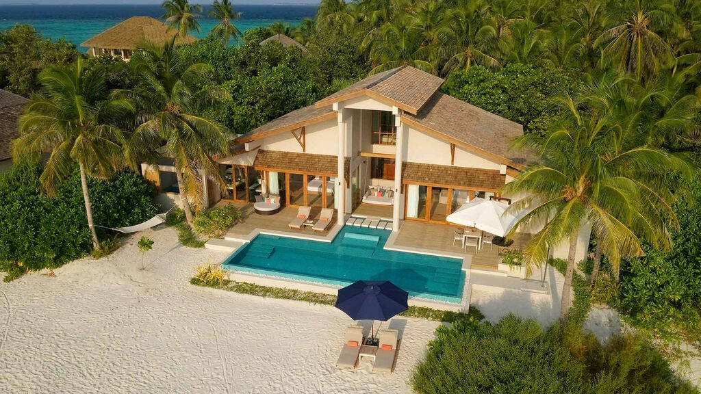 Emerald Faarufushi Resort And Spa