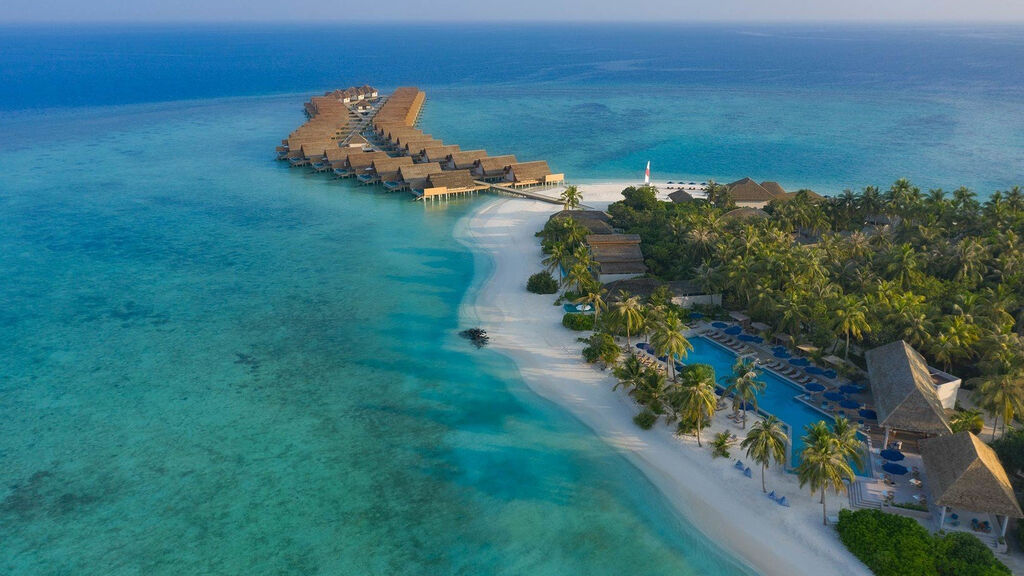 Emerald Faarufushi Resort And Spa