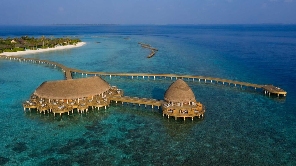 Emerald Faarufushi Resort And Spa