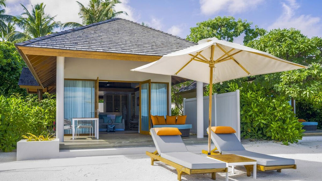 Emerald Faarufushi Resort & Spa