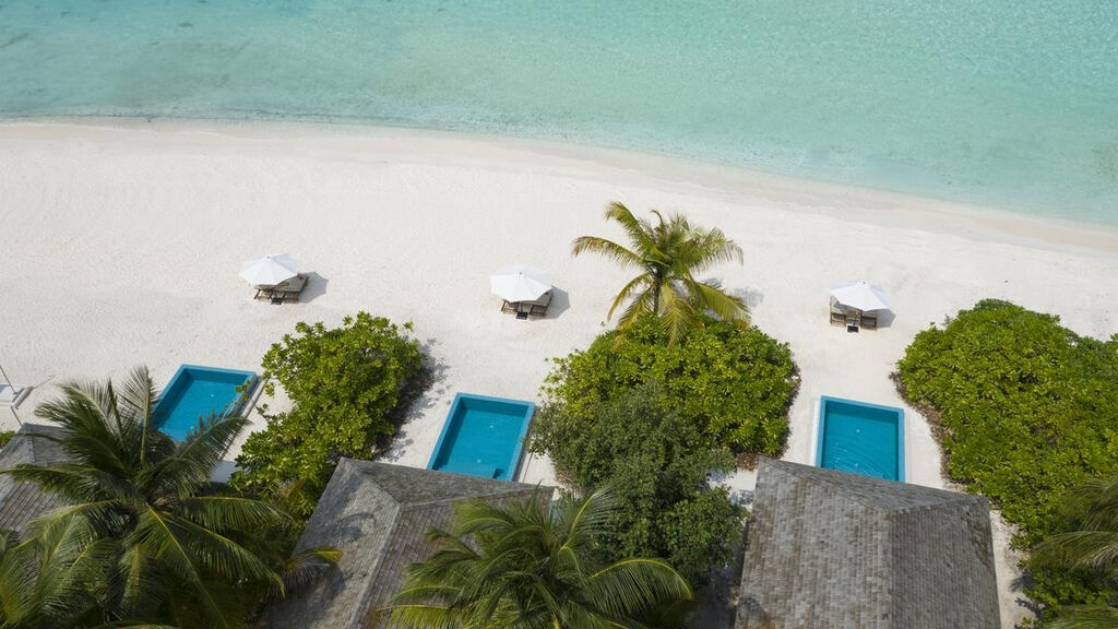 Emerald Faarufushi Resort & Spa