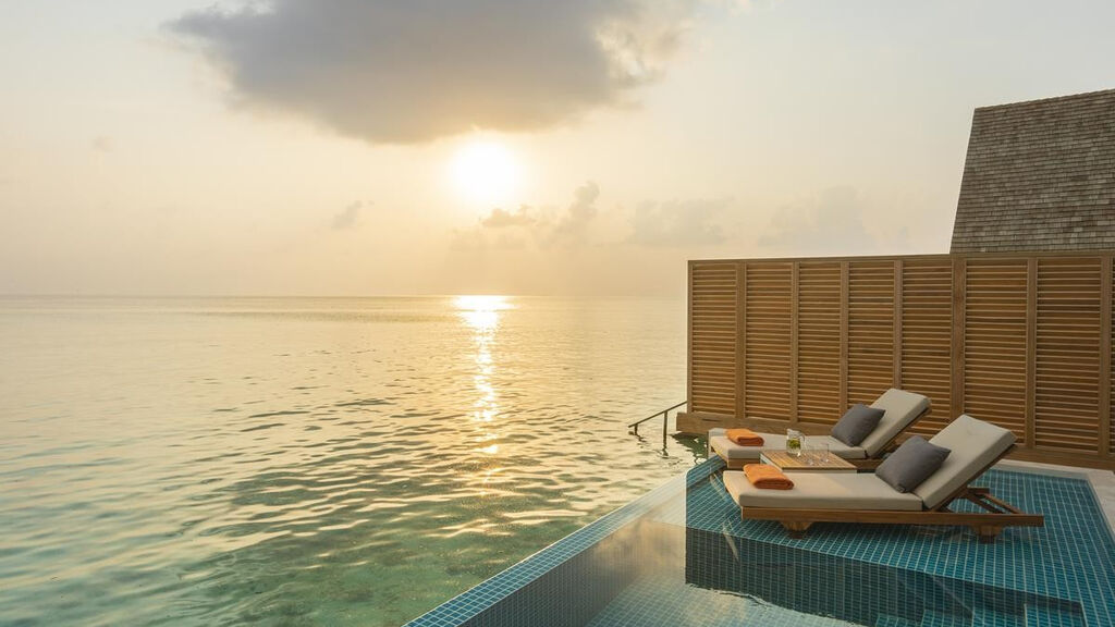 Emerald Faarufushi Resort & Spa