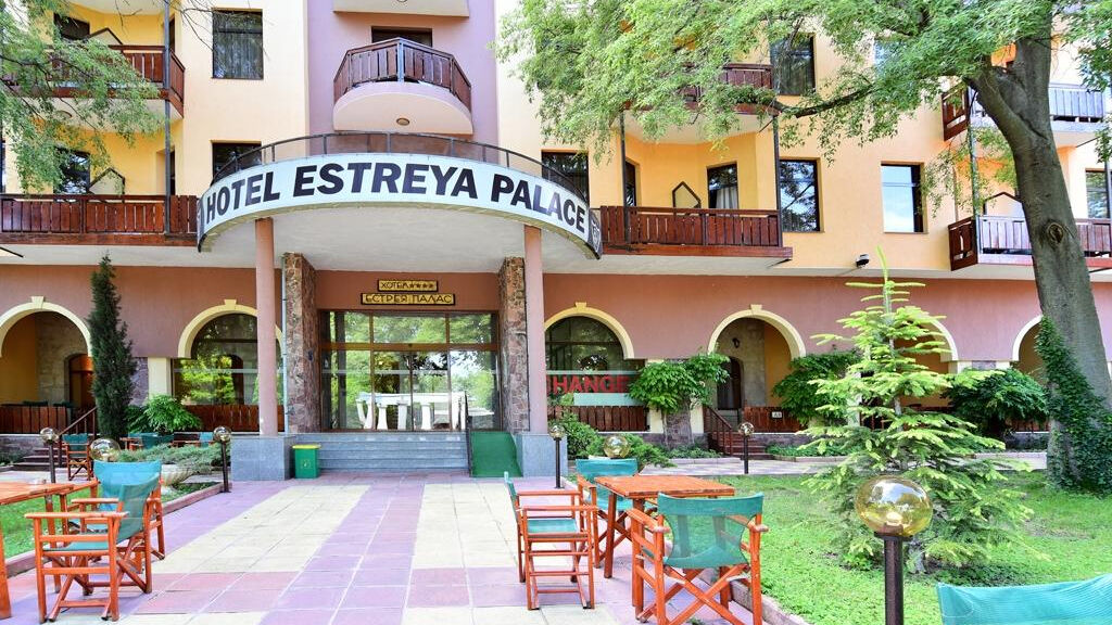 Estreya Palace