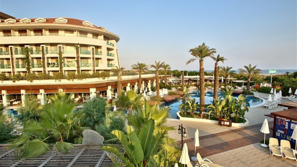 Evren Beach Resort & Spa