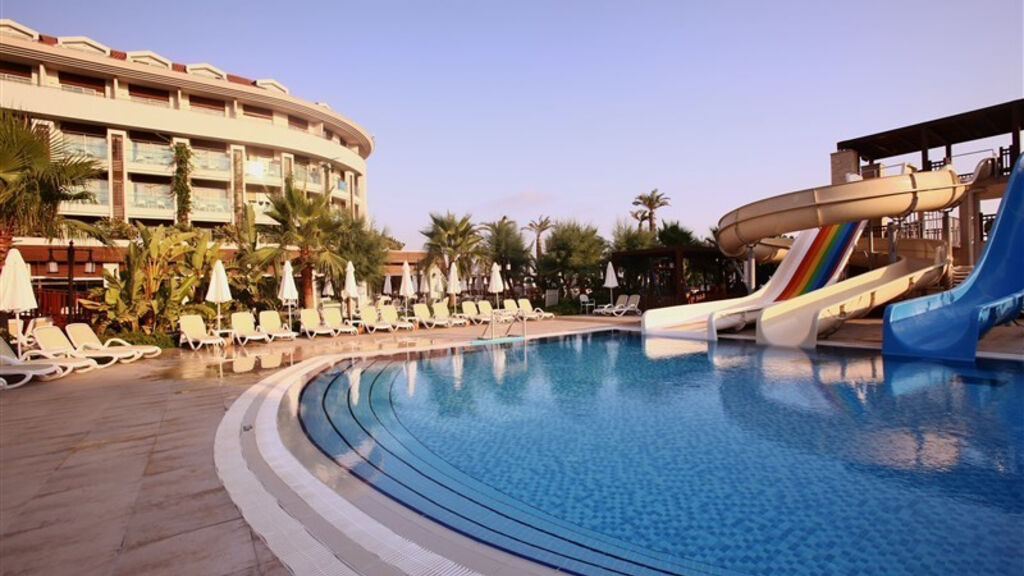 Evren Beach Resort & Spa