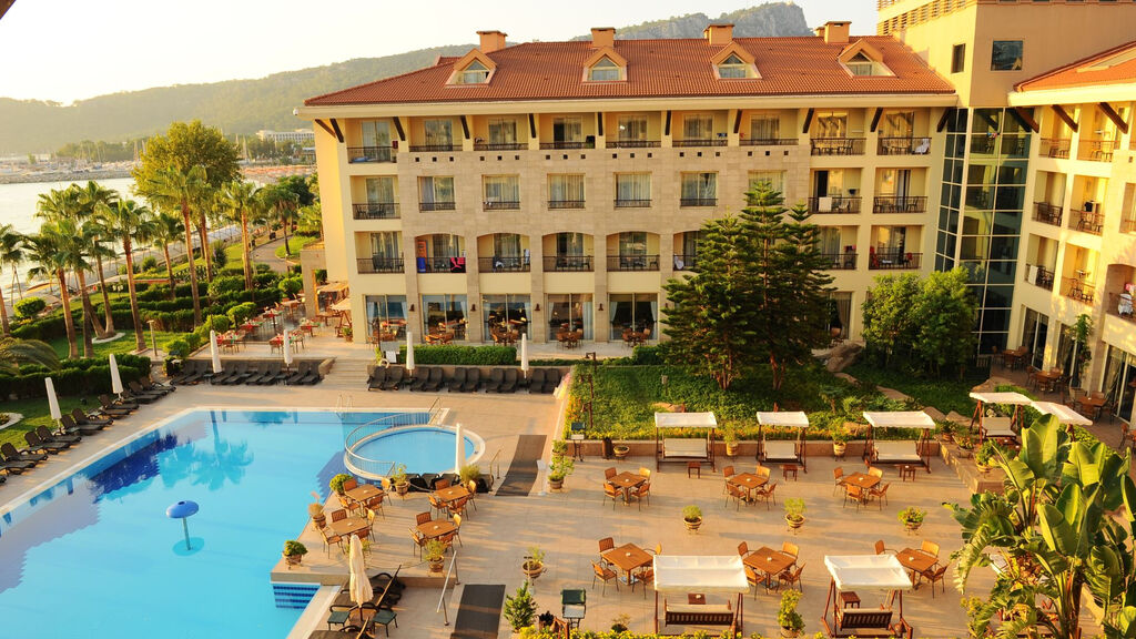 Fame Residence Kemer Spa