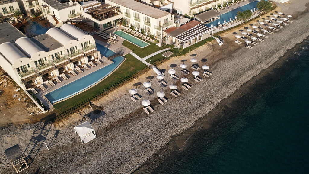 Giannoulis Grand Bay Beach Resort