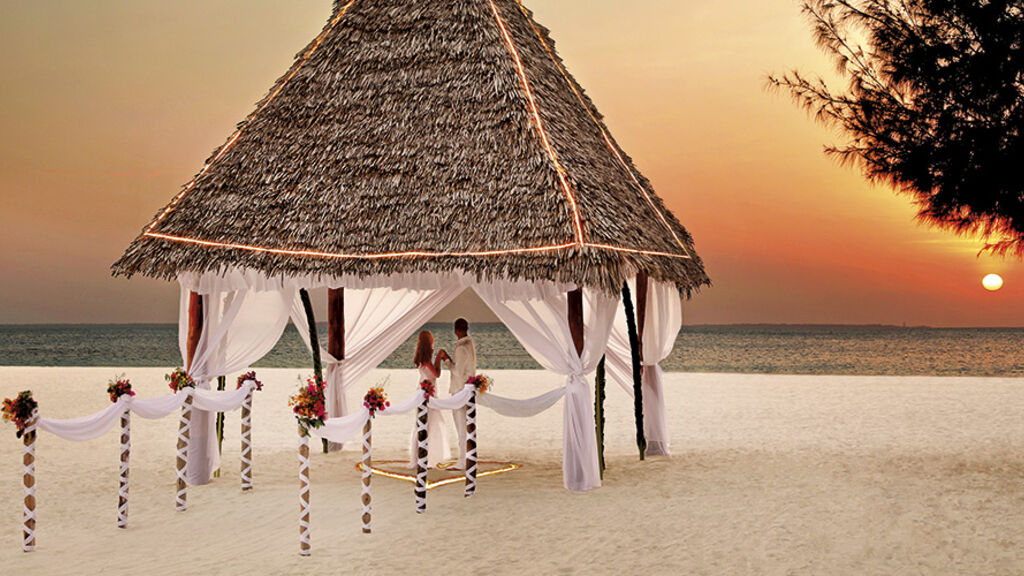 Gold Zanzibar Beach House & Spa