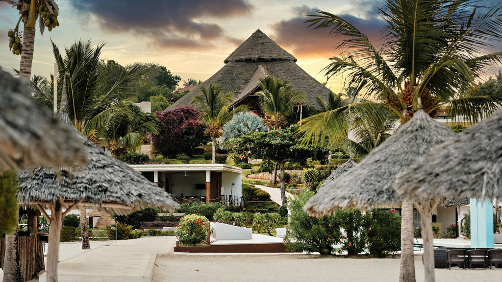 Gold Zanzibar Beach House Spa