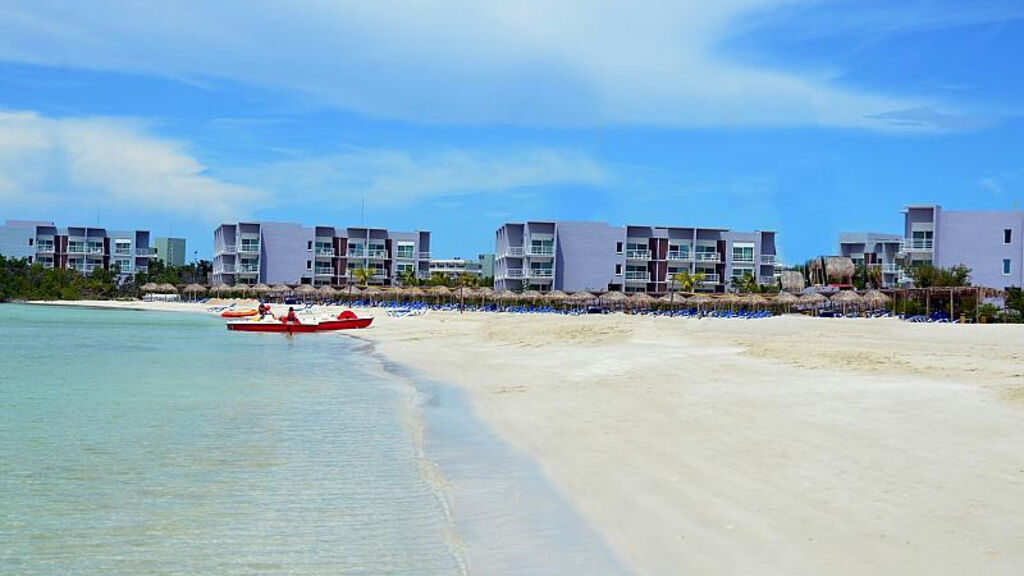 Grand Aston Cayo Las Brujas Beach Resort & Spa