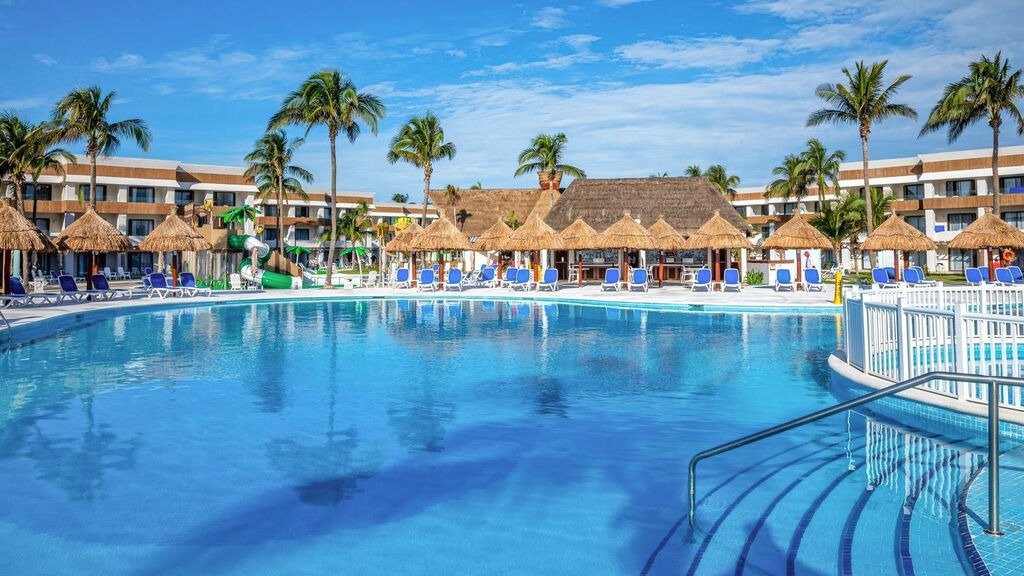 Bahia Principe Grand Tulum