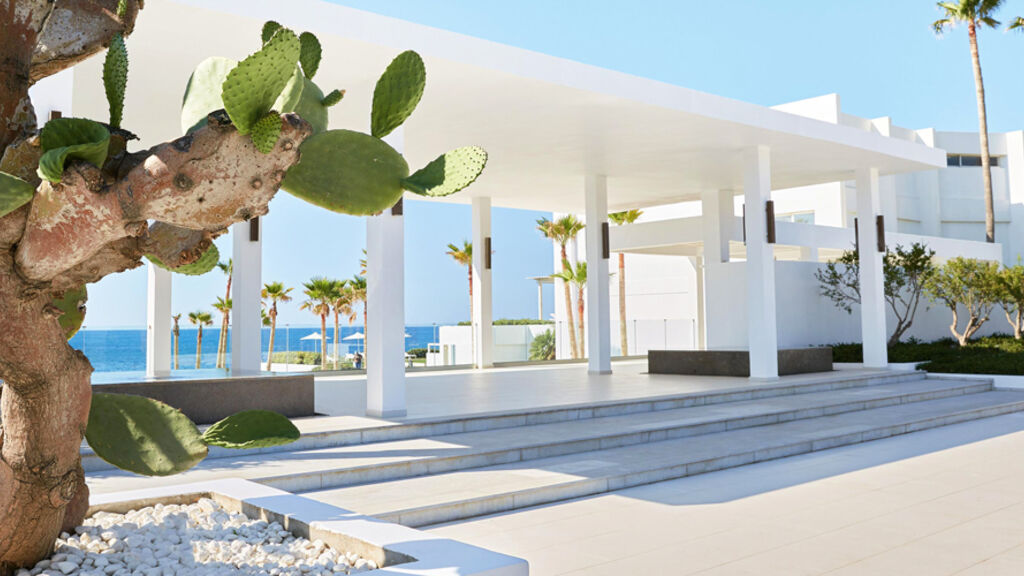 Grecotel Lux Me White Palace