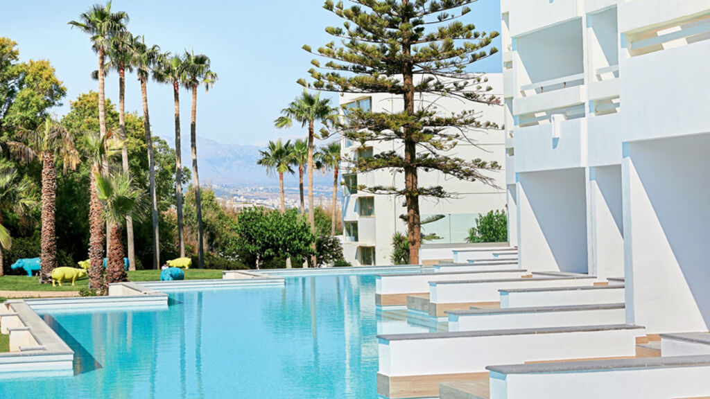 Grecotel Lux Me White Palace