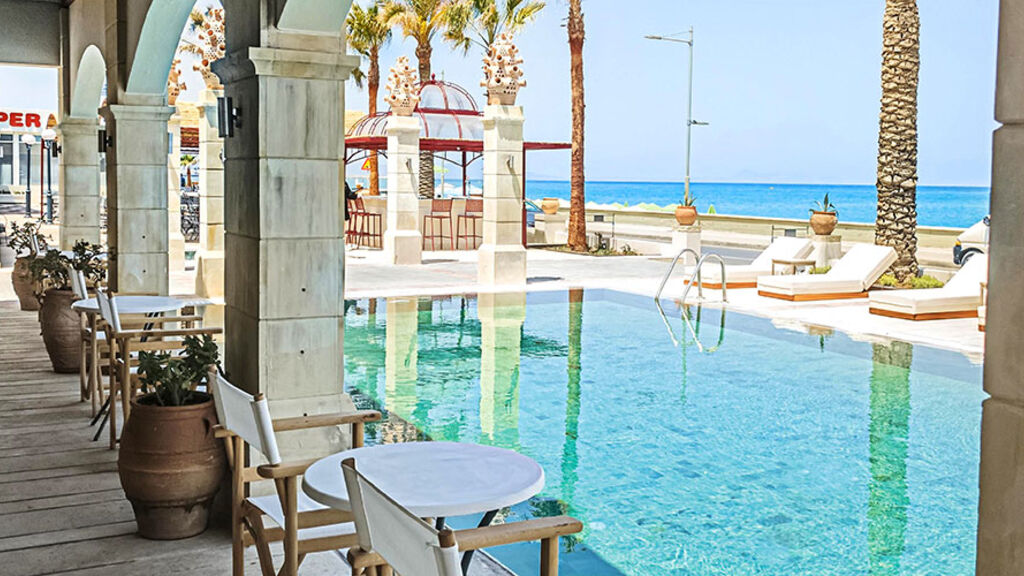 Grecotel Plaza Beach House