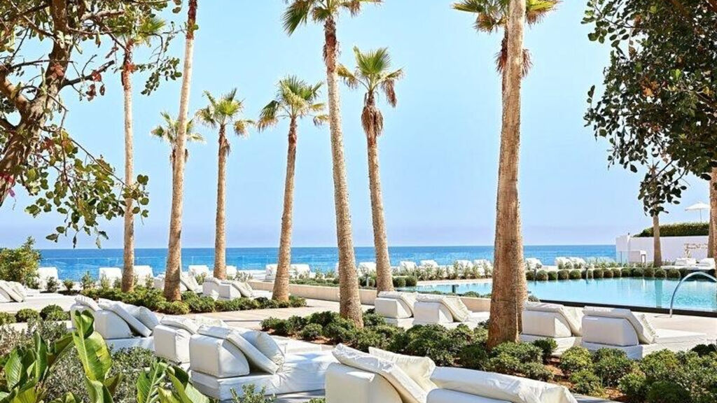 Grecotel Lux Me White Palace