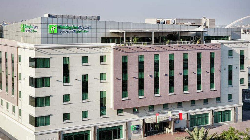 Holiday Inn Express Dubai - Safa Park