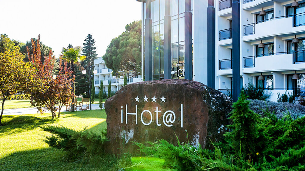 Ihotel