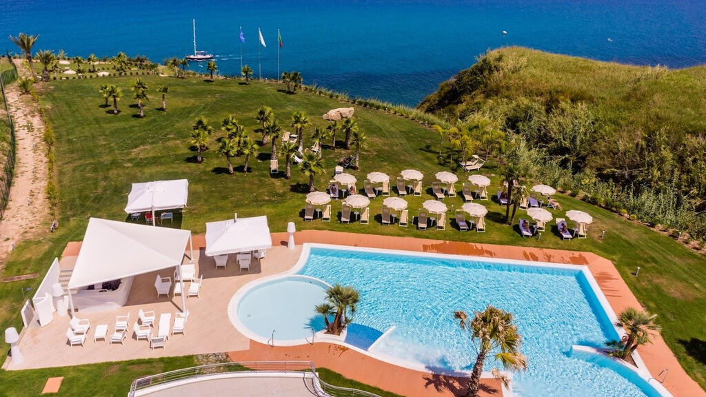 Infinity Resort Tropea